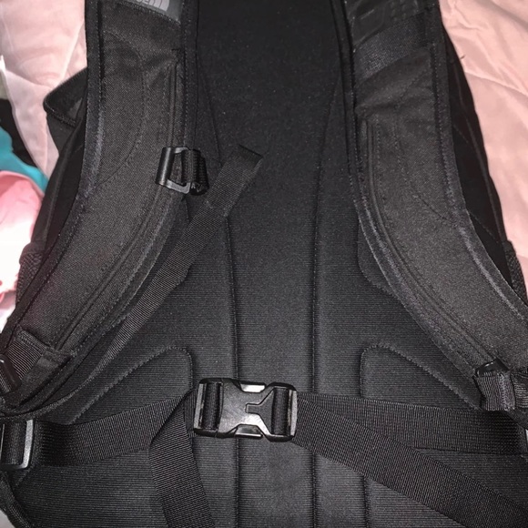 north face - Picture 5 of 5